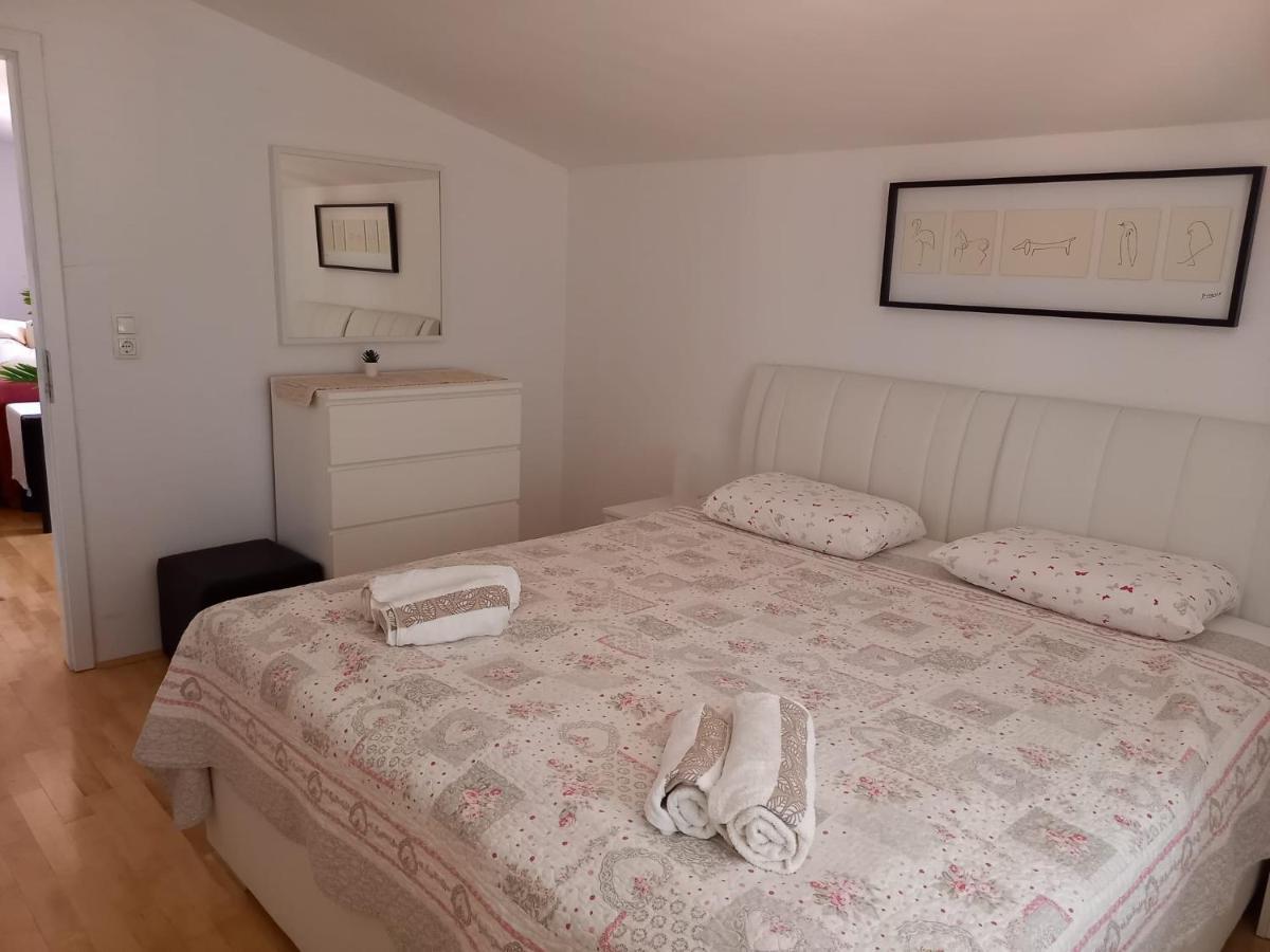 Apartman Marina Sa Parkingom Jelsa  Luaran gambar
