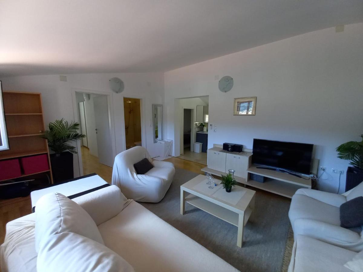 Apartman Marina Sa Parkingom Jelsa  Luaran gambar