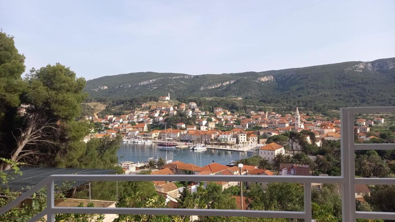 Apartman Marina Sa Parkingom Jelsa  Luaran gambar