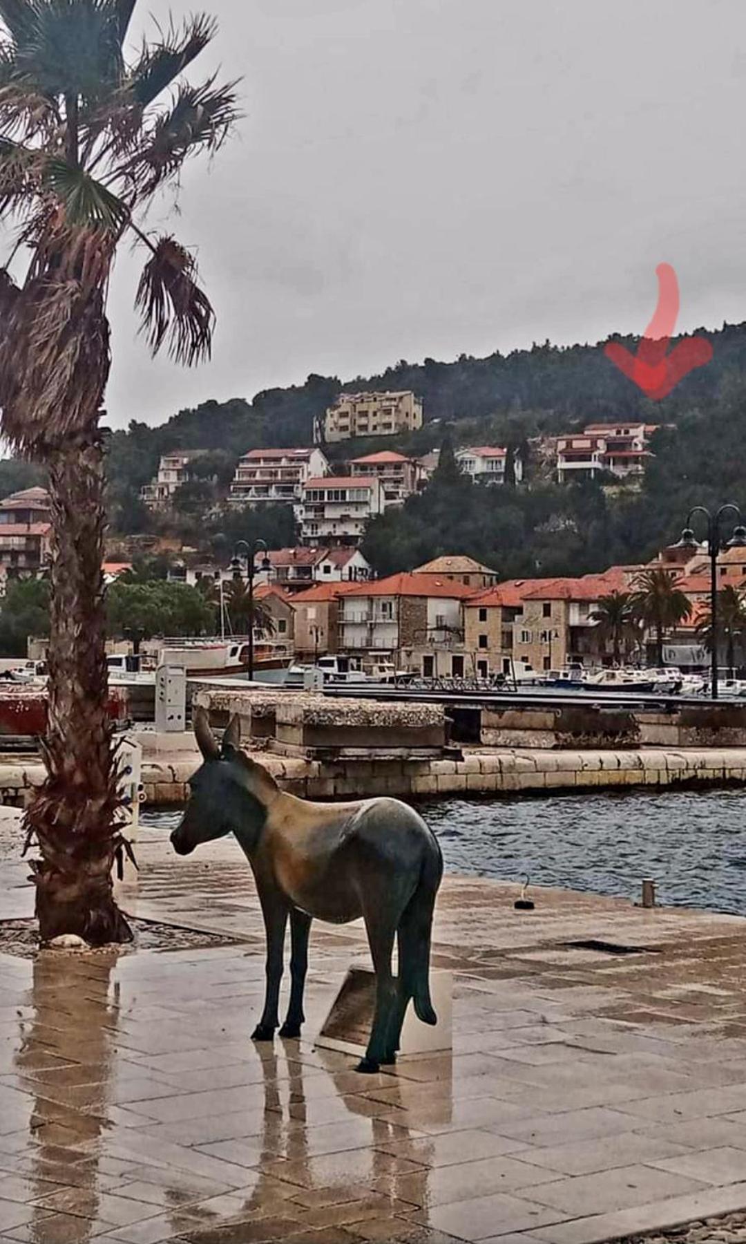 Apartman Marina Sa Parkingom Jelsa  Luaran gambar